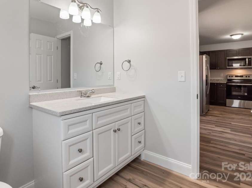 275 Quinn Hill Lane, Mars Hill, NC 28754.  MLS# CAR4108456, YatesRealty ID 668. 