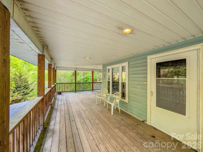 77 Griffith Branch Road, Green Mountain, NC 28740.  MLS# CAR4328405, YatesRealty ID 668. 
