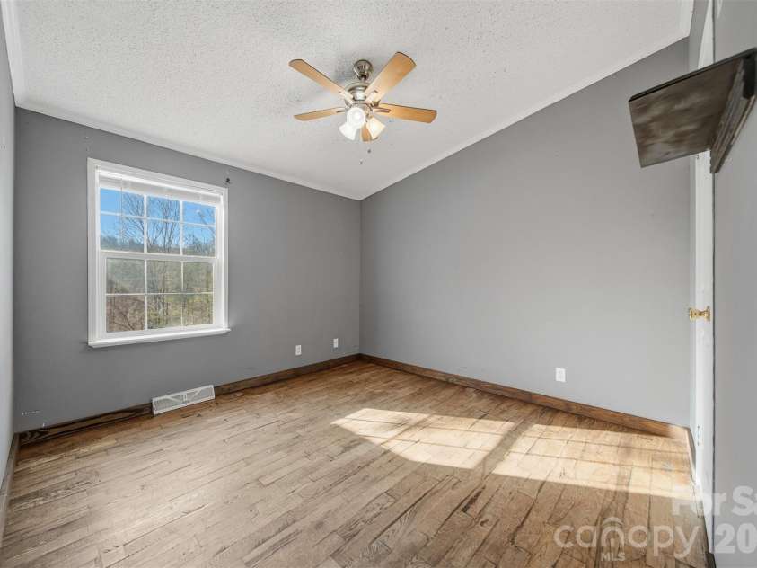 3066 Hartley Kincaid Place, Lenoir, NC 28645.  MLS# CAR4320707, YatesRealty ID 6683. 