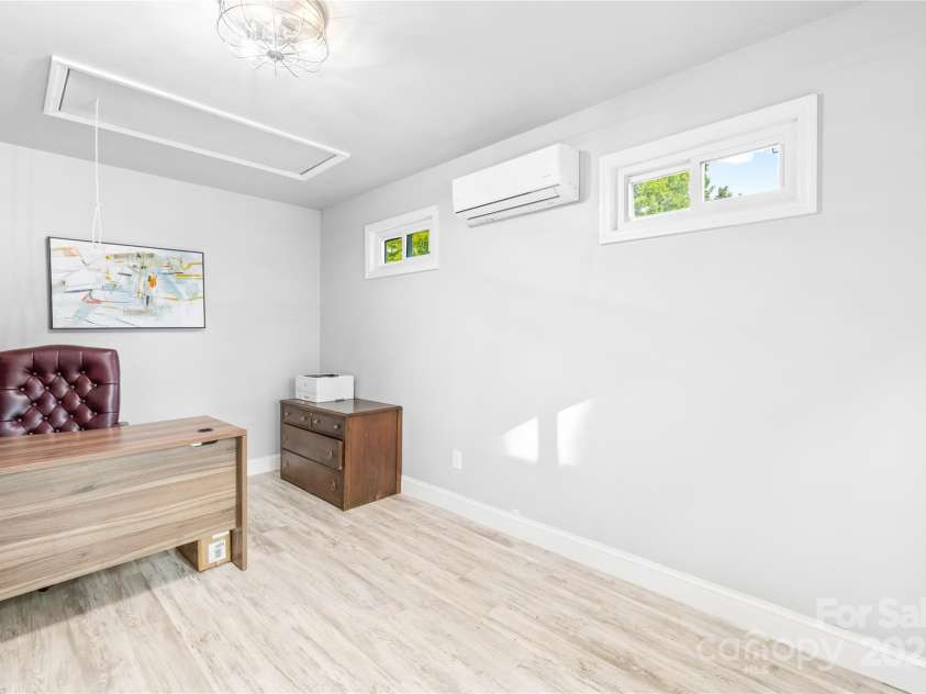 6741 Stillmeadow Drive, Charlotte, NC 28277.  MLS# CAR4241358, YatesRealty ID 6684. 
