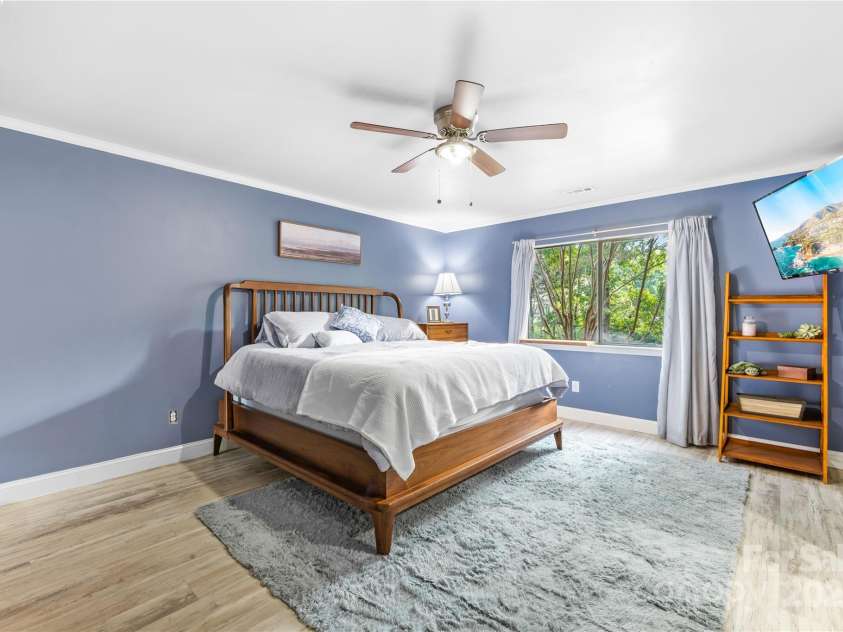 6741 Stillmeadow Drive, Charlotte, NC 28277.  MLS# CAR4241358, YatesRealty ID 6684. 