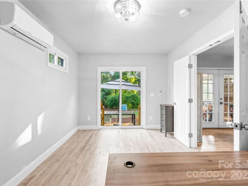 6741 Stillmeadow Drive, Charlotte, NC 28277.  MLS# CAR4241358, YatesRealty ID 6684. Office/Bonus Room