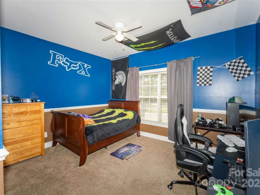 1556 Berkshire Drive, Newton, NC 28658.  MLS# CAR4248954, YatesRealty ID 6687. 