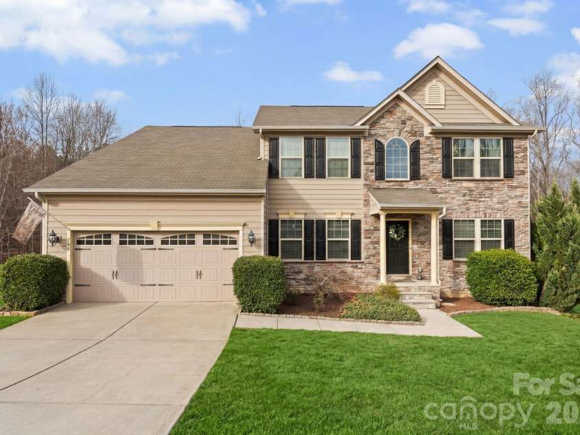 788 Rosegate Drive, Gastonia, NC 28056.  MLS# CAR4354667, YatesRealty ID 6689. 
