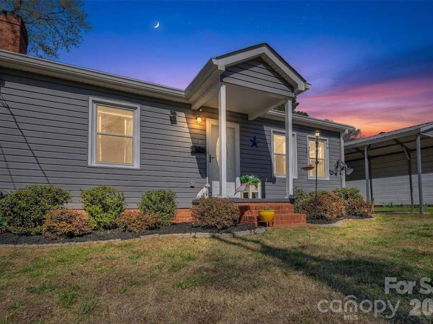 105 Hilltop Lane, Clover, SC 29710.  MLS# CAR4357323, YatesRealty ID 6690. 