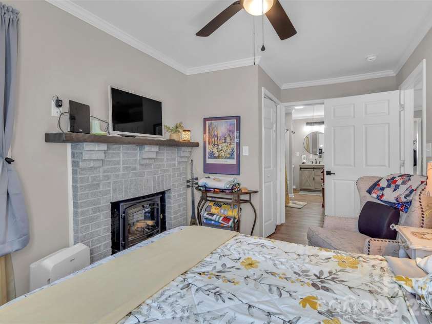 105 Hilltop Lane, Clover, SC 29710.  MLS# CAR4357323, YatesRealty ID 6690. 