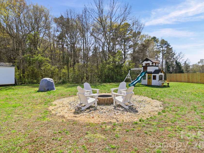 4102 Pigg Mattox Road, Monroe, NC 28112.  MLS# CAR4359722, YatesRealty ID 6691. 