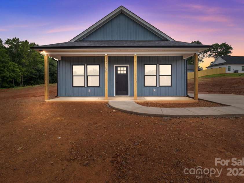15700 Stokes Ferry Road, Richfield, NC 28137.  MLS# CAR4249060, YatesRealty ID 6692. 