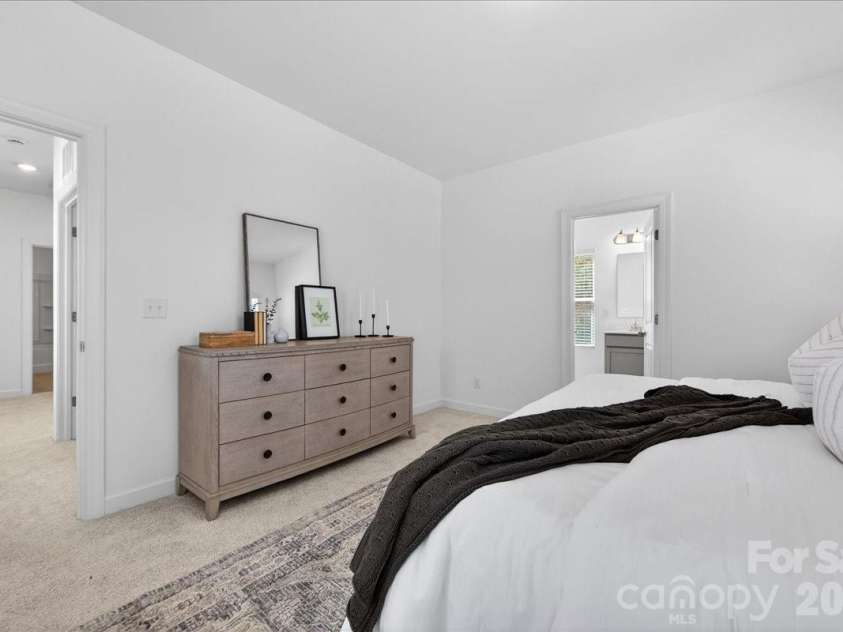 5310 Lantana Avenue, Charlotte, NC 28205.  MLS# CAR4357229, YatesRealty ID 6692. 