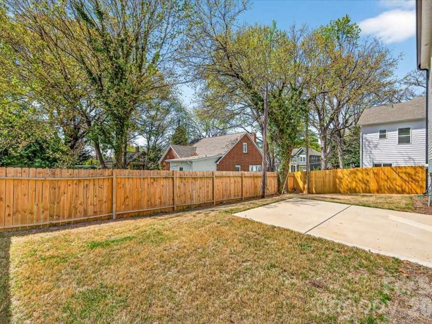 5310 Lantana Avenue, Charlotte, NC 28205.  MLS# CAR4357229, YatesRealty ID 6692. 