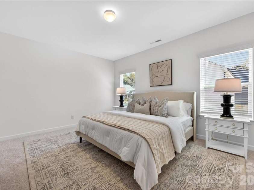 2032 Mandarin Boulevard, Charlotte, NC 28205.  MLS# CAR4360218, YatesRealty ID 6693. 