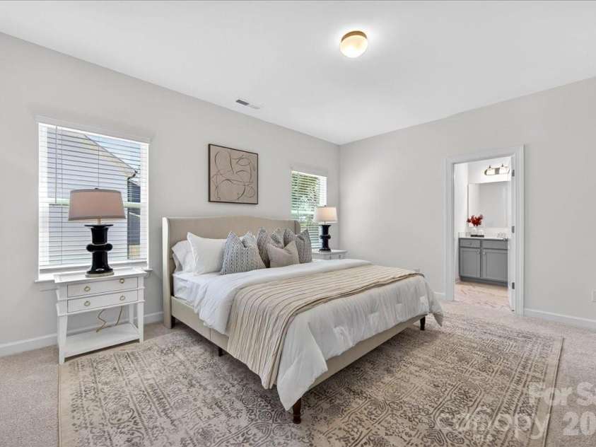 2032 Mandarin Boulevard, Charlotte, NC 28205.  MLS# CAR4360218, YatesRealty ID 6693. 