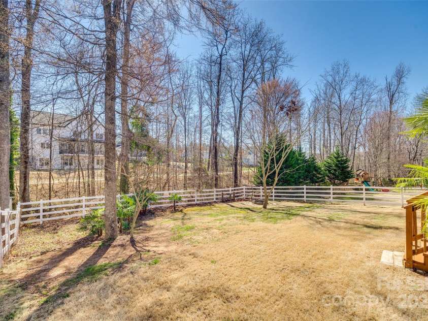 125 Rocky Trail Court, Fort Mill, SC 29715.  MLS# CAR4226509, YatesRealty ID 6694. 