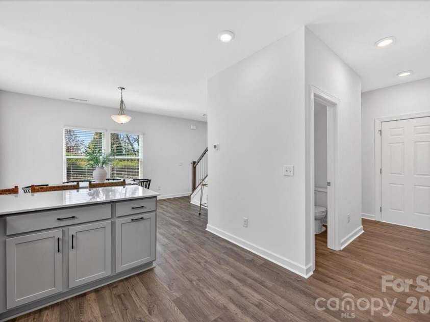 2028 Mandarin Boulevard, Charlotte, NC 28205.  MLS# CAR4357266, YatesRealty ID 6694. 