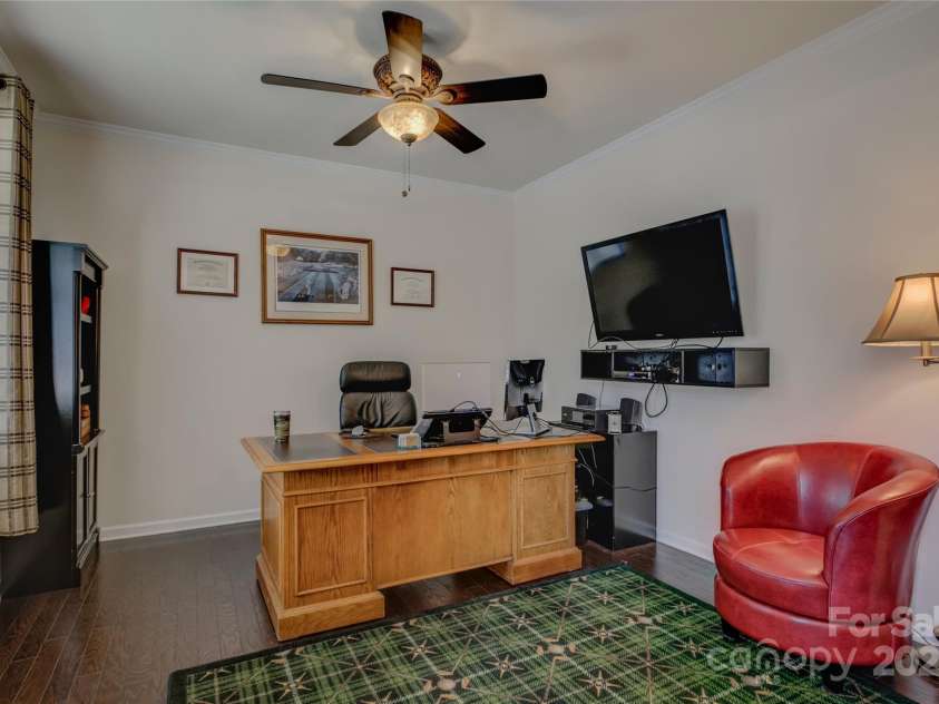 15237 Red Canoe Way, Charlotte, NC 28278.  MLS# CAR4226380, YatesRealty ID 6695. 