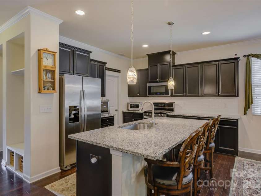 15237 Red Canoe Way, Charlotte, NC 28278.  MLS# CAR4226380, YatesRealty ID 6695. 