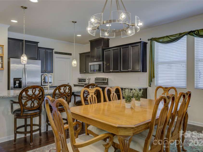 15237 Red Canoe Way, Charlotte, NC 28278.  MLS# CAR4226380, YatesRealty ID 6695. 