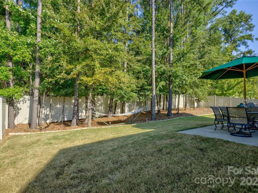15237 Red Canoe Way, Charlotte, NC 28278.  MLS# CAR4226380, YatesRealty ID 6695. 