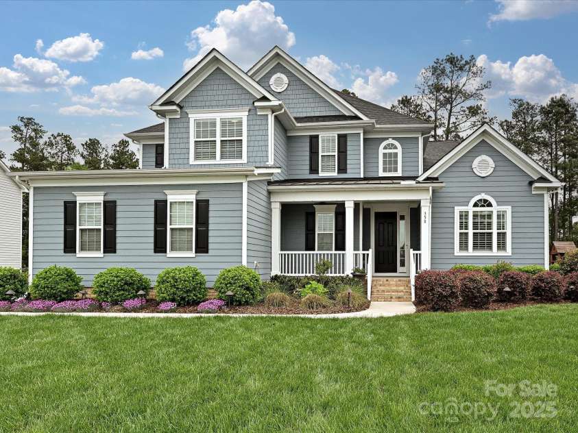 358 Hampton Trail Drive, Fort Mill, SC 29708.  MLS# CAR4246970, YatesRealty ID 6696. 358 Hampton Trail Drive