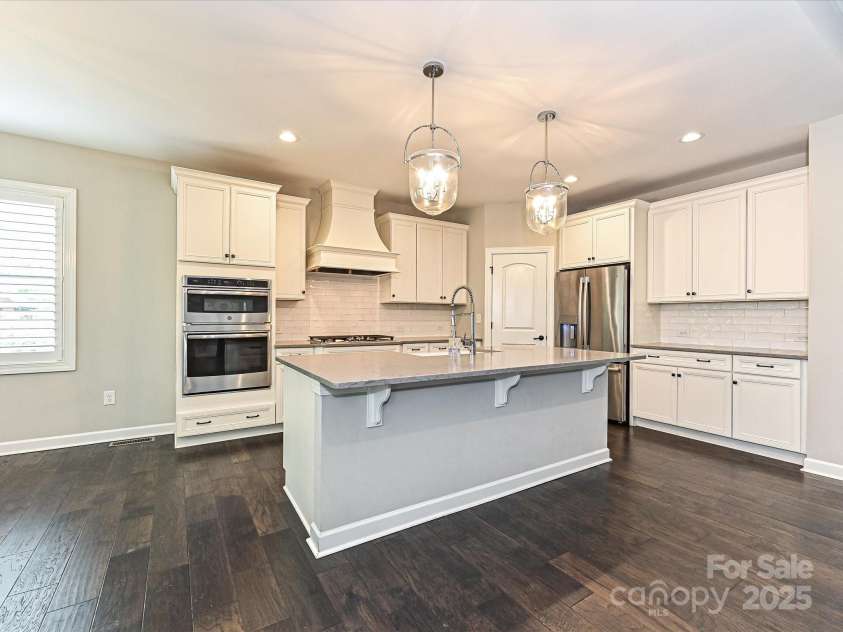 358 Hampton Trail Drive, Fort Mill, SC 29708.  MLS# CAR4246970, YatesRealty ID 6696. Kitchen