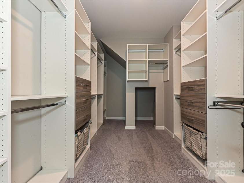 358 Hampton Trail Drive, Fort Mill, SC 29708.  MLS# CAR4246970, YatesRealty ID 6696. Walk in Closet