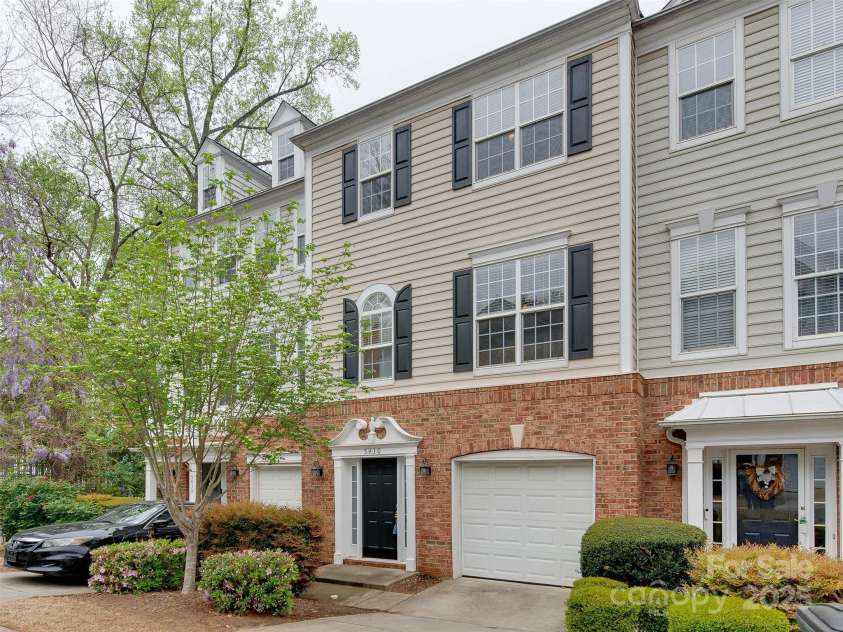 5430 Dockery Drive, Charlotte, NC 28209.  MLS# CAR4242207, YatesRealty ID 6698. 