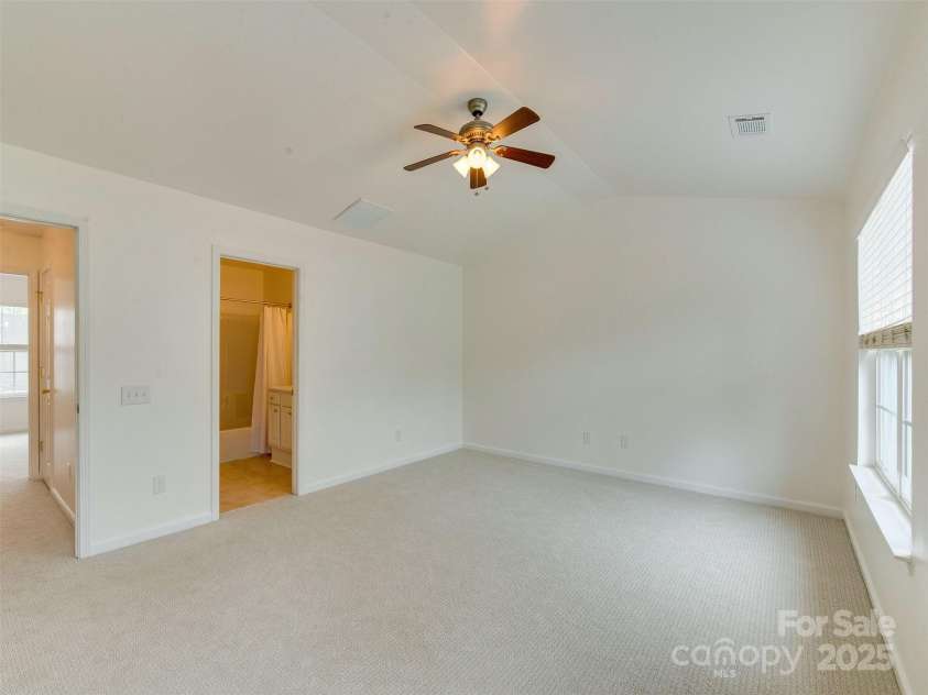 5430 Dockery Drive, Charlotte, NC 28209.  MLS# CAR4242207, YatesRealty ID 6698. 