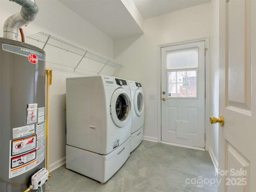 5430 Dockery Drive, Charlotte, NC 28209.  MLS# CAR4242207, YatesRealty ID 6698. 