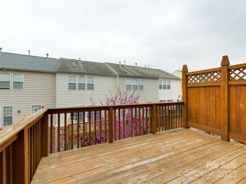 5430 Dockery Drive, Charlotte, NC 28209.  MLS# CAR4242207, YatesRealty ID 6698. 
