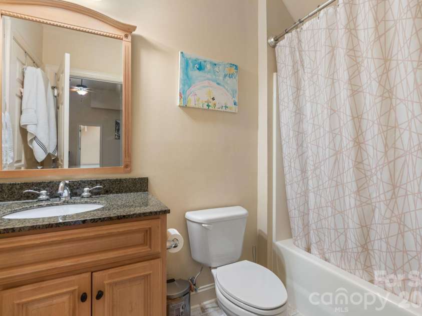 11 Trevors Trail, Asheville, NC 28806.  MLS# CAR4357400, YatesRealty ID 6699. 