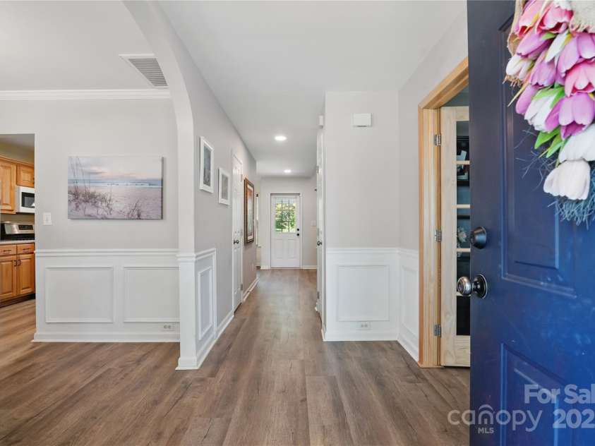 2856 Huckleberry Hill Drive, Fort Mill, SC 29715.  MLS# CAR4246406, YatesRealty ID 6699. 