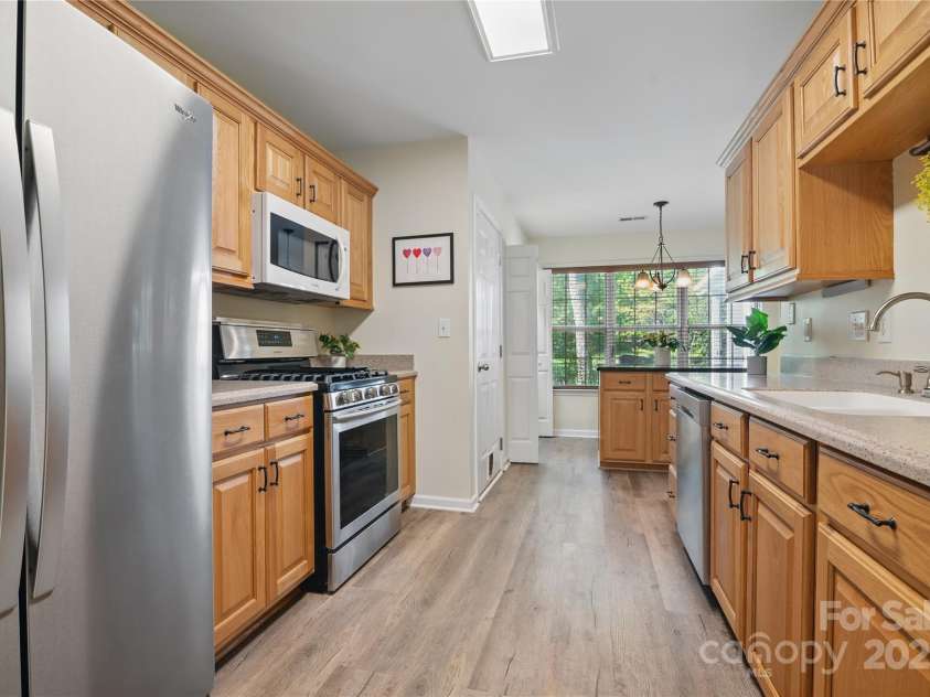 2856 Huckleberry Hill Drive, Fort Mill, SC 29715.  MLS# CAR4246406, YatesRealty ID 6699. 
