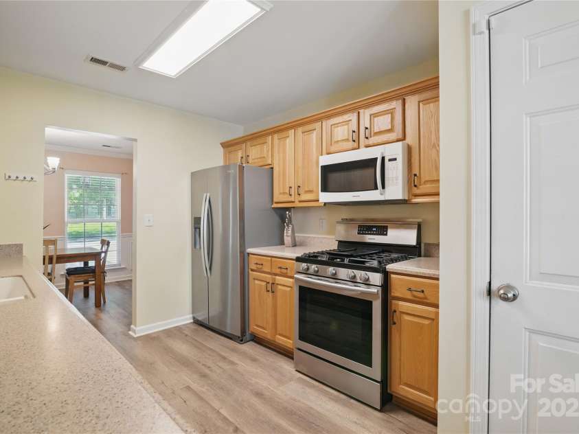 2856 Huckleberry Hill Drive, Fort Mill, SC 29715.  MLS# CAR4246406, YatesRealty ID 6699. 