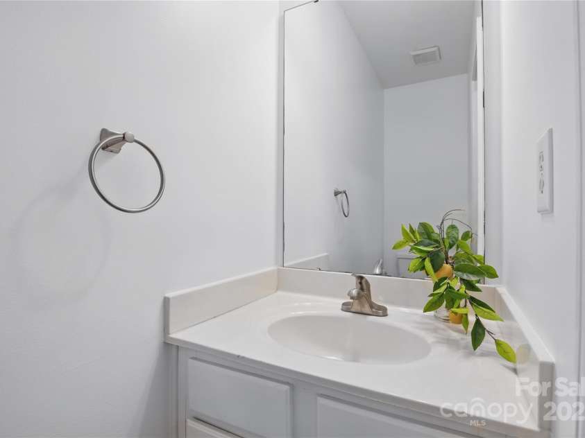 2856 Huckleberry Hill Drive, Fort Mill, SC 29715.  MLS# CAR4246406, YatesRealty ID 6699. 