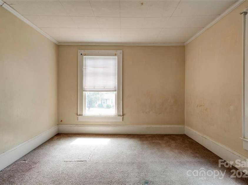 1521 Kings Road, Shelby, NC 28150.  MLS# CAR4302881, YatesRealty ID 67. 