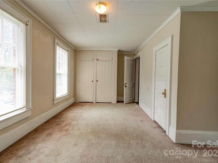 1521 Kings Road, Shelby, NC 28150.  MLS# CAR4302881, YatesRealty ID 67. 