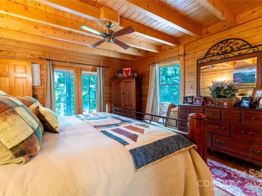 238 Falling Water Drive, Burnsville, NC 28714.  MLS# CAR4284318, YatesRealty ID 67. 