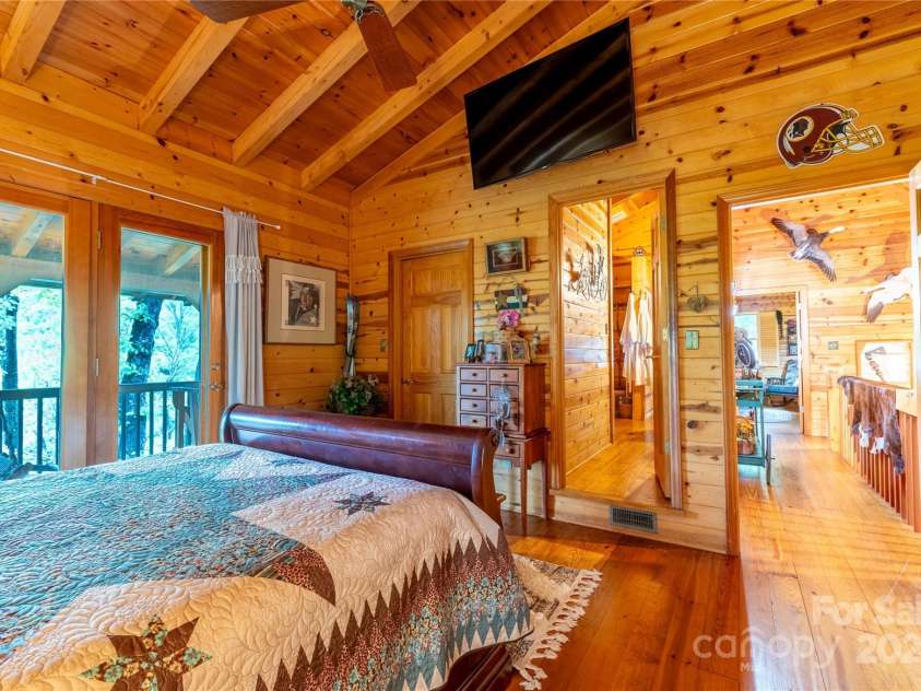 238 Falling Water Drive, Burnsville, NC 28714.  MLS# CAR4284318, YatesRealty ID 67. 