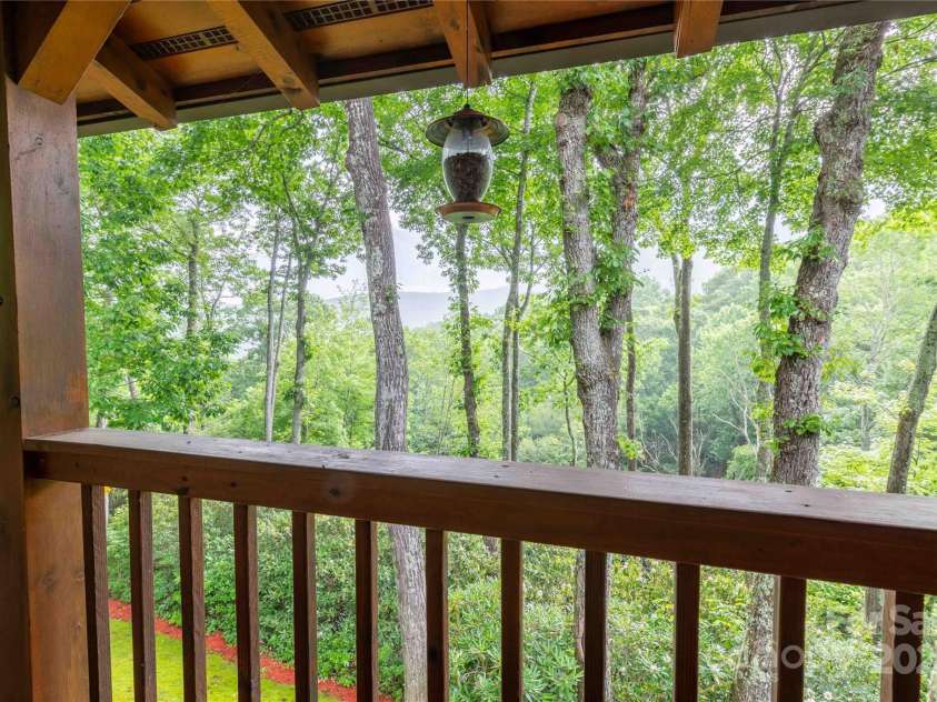 238 Falling Water Drive, Burnsville, NC 28714.  MLS# CAR4284318, YatesRealty ID 67. 