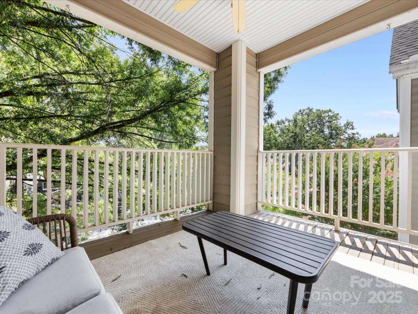 2310 Roswell Avenue, Charlotte, NC 28207.  MLS# CAR4237358, YatesRealty ID 6701. 