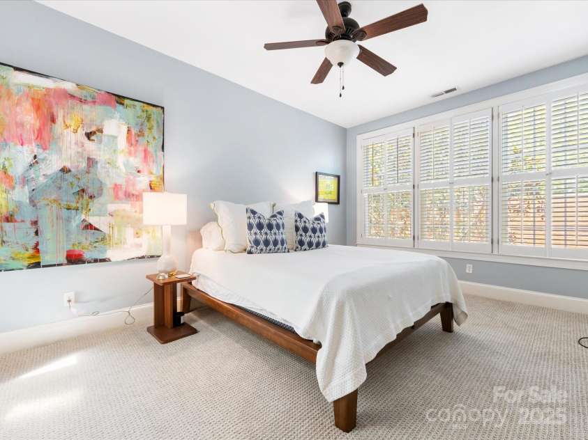 2310 Roswell Avenue, Charlotte, NC 28207.  MLS# CAR4237358, YatesRealty ID 6701. 