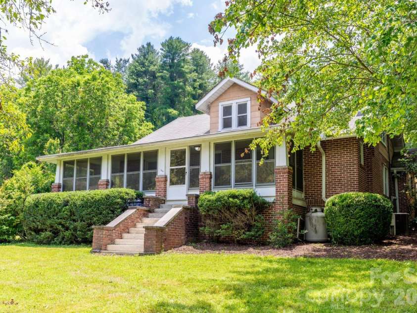 160 Mclean Road, Weaverville, NC 28787.  MLS# CAR4277668, YatesRealty ID 6703. 