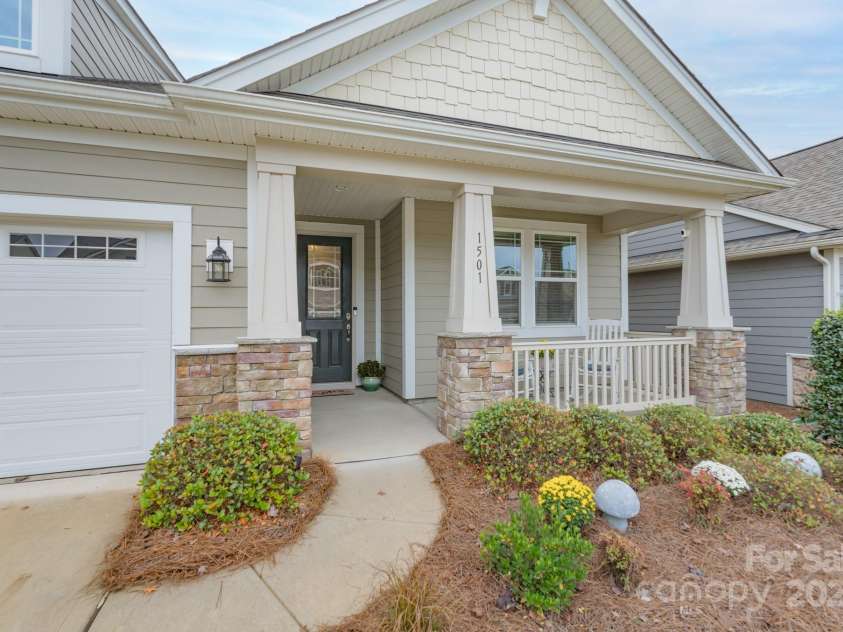 1501 Liberty Row Drive, Fort Mill, SC 29708.  MLS# CAR4196570, YatesRealty ID 6704. Front Porch