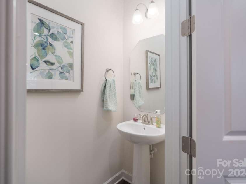 1501 Liberty Row Drive, Fort Mill, SC 29708.  MLS# CAR4196570, YatesRealty ID 6704. Powder Room
