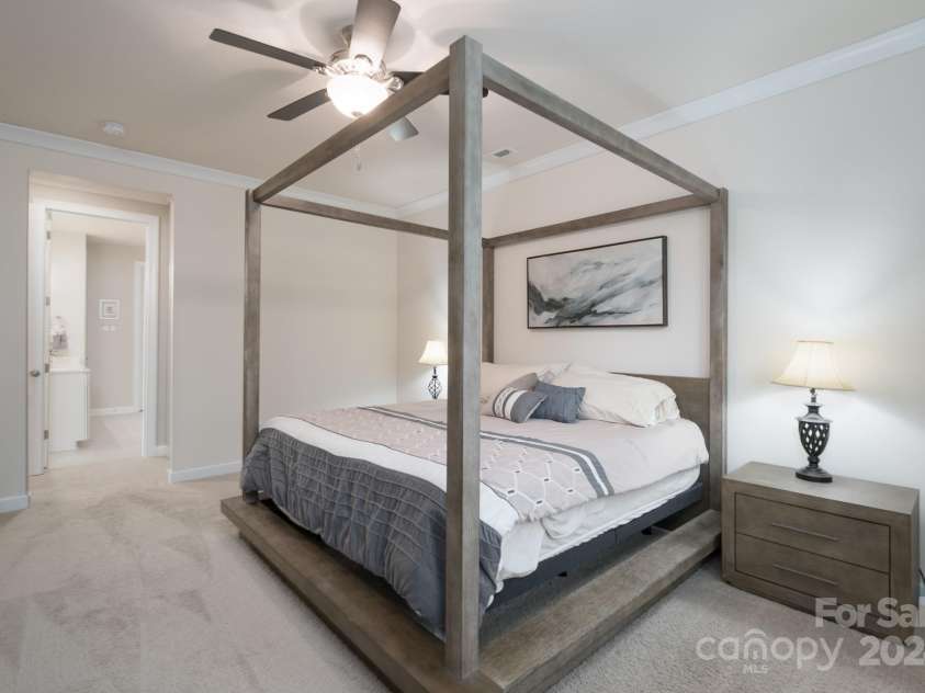 1501 Liberty Row Drive, Fort Mill, SC 29708.  MLS# CAR4196570, YatesRealty ID 6704. Primary Bedroom
