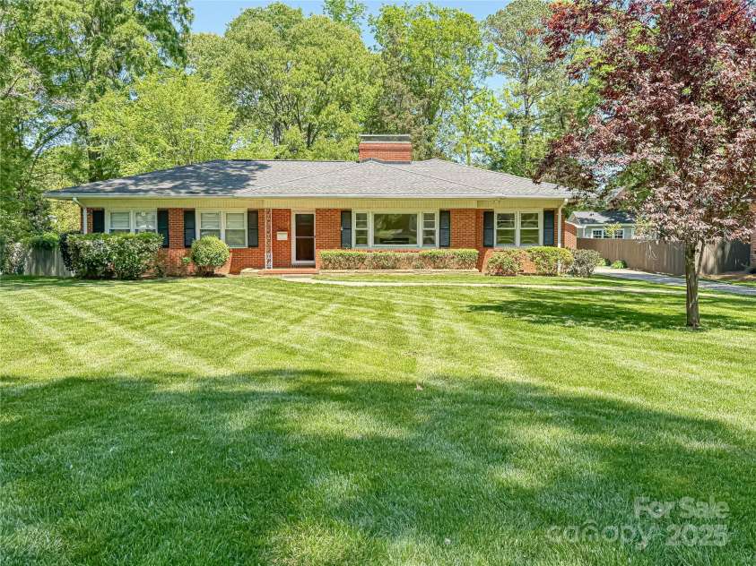 5119 Beckford Drive, Charlotte, NC 28226.  MLS# CAR4247630, YatesRealty ID 6706. Welcome to Sharonview Acres a beautiful tree lined street close to everything!This home is priced to allow the new owner the opportunity to make updates and improvements of their choice. Imagine personalizing this well-