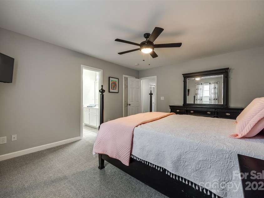 6421 Chadwell Court, Fort Mill, SC 29707.  MLS# CAR4185917, YatesRealty ID 6707. 