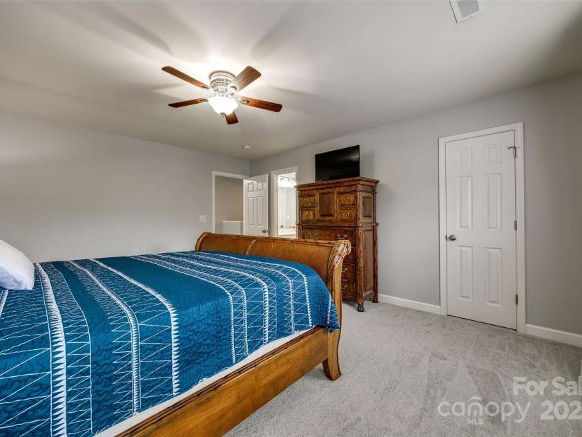 6421 Chadwell Court, Fort Mill, SC 29707.  MLS# CAR4185917, YatesRealty ID 6707. 