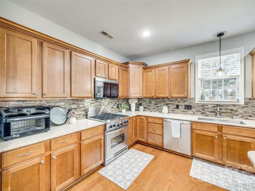 6421 Chadwell Court, Fort Mill, SC 29707.  MLS# CAR4185917, YatesRealty ID 6707. 