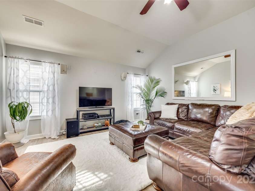 6421 Chadwell Court, Fort Mill, SC 29707.  MLS# CAR4185917, YatesRealty ID 6707. 